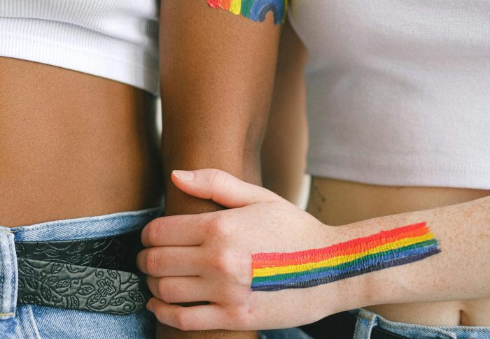 10 queere Jugendliche erzählen von ihrem Coming Out